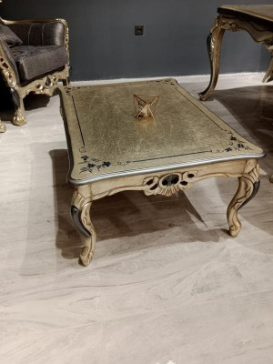 Table basse classique Salon Meubles élégants Table basse Or nouvelle