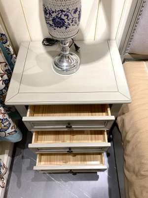 Table de chevet Table de chambre Table d'appoint en bois Consoles Tables Mobilier