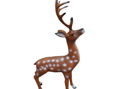 Belle sculpture décorative moderne d'un cerf, hauteur de la figure 75 cm.