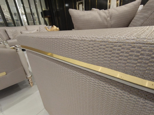 Canapé trois places Rembourrage Canapé 3 places Design Mobilier de luxe Canapé en textile neuf