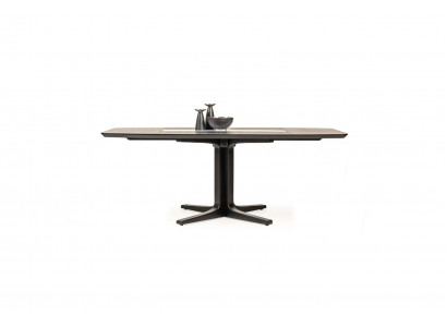 Table de salle à manger moderne, mobilier de salle à manger de designer, nouveau table en bois marron.