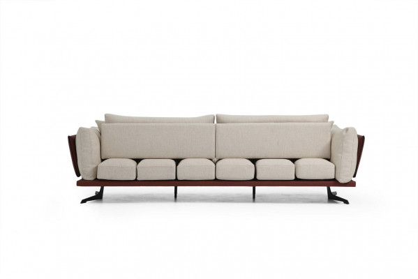 Canapé trois places en tissu beige design moderne pour salon de luxe.