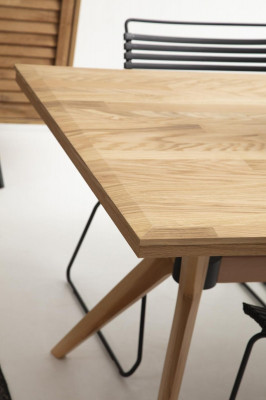 Ensemble de salle à manger, salle à manger, table à manger, chaises, buffet, 6 pièces, bois brun.