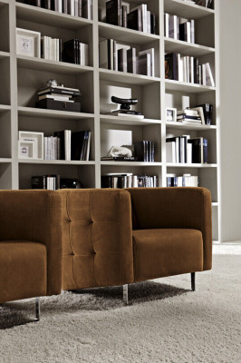 Luxurious Fauteuil en Tissu Marron Style Italien Design Moderne Meubles de Salon Nouveaux