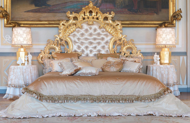 Lit Chesterfield, Mobilier Italien, Ameublement Baroque Rococo Lits en Cuir Doré