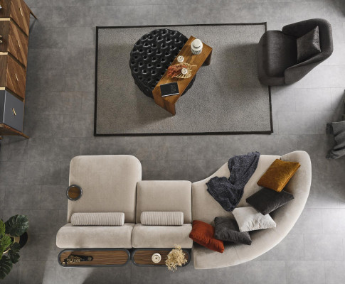 Canapé d'angle en « L » avec design en bois et revêtement en textile, nouveau meuble blanc.