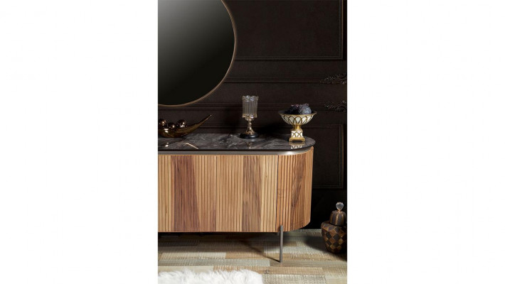 Luxueux ensemble de salle à manger moderne se compose d'un buffet noir et d'un miroir.