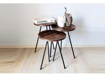 Ensemble de 3 tables basses rondes en bois brun avec pieds en métal - Table d'appoint