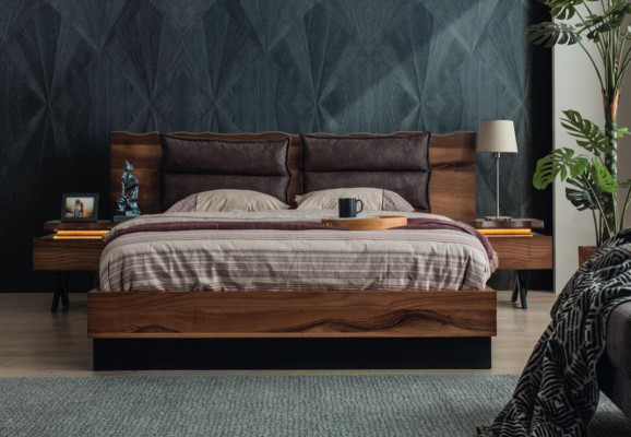 Ensemble moderne de chambre à coucher en bois, lit double, console de nuit, 5 pièces.