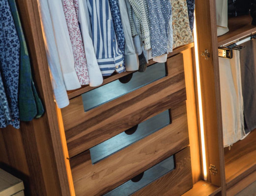 Armoire de chambre moderne en verre conçue par un designer de garde-robe meubles de luxe