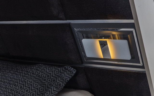 Suite de chambre Luxe Lit Dressing de designer Console Ensembre de 5 pièces