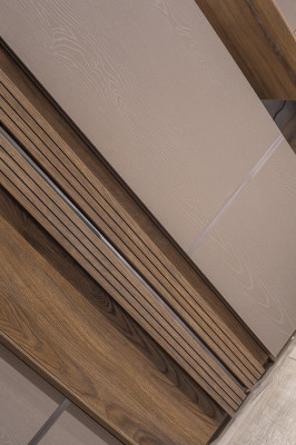Armoire beige pour chambre de designer - Mobilier moderne de salle à coucher