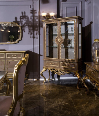 Vitrine dorée Baroque Rococo Meubles Armoire Verre Armoires Étagères Vitrines