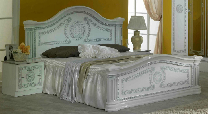 Chambre à coucher design 3 pièces. Lit 2x Table de chevet Classique r Ensemble de lits de luxe Meubles
