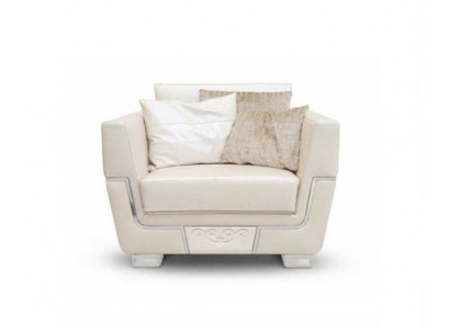 Beige élégance au centre de l'attention Fauteuil en tissu pour une ambiance élégante du salon