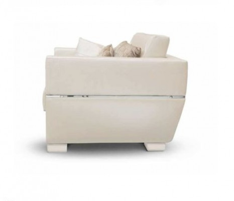 Beige élégance au centre de l'attention Fauteuil en tissu pour une ambiance élégante du salon