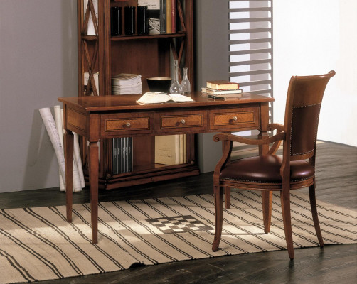 Mobilier de bureau en ensemble : Bureau et Fauteuil - Duo élégant pour un travail efficace