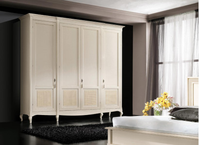 Armoire en bois massif Armoire en bois Armoire en bois massif Meuble de chambre Italie