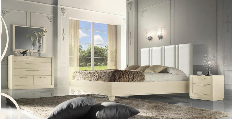 Suite de chambre à coucher Lit Table de chevet Commode Miroir Luxe Bois Design 5 pièces