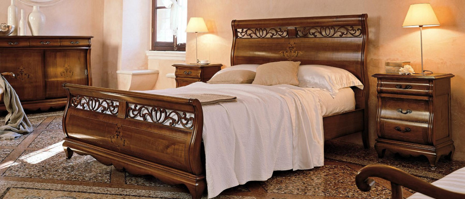 Set de chambre à coucher 4 pièces. Lit 2 tables de chevet Commode Bois massif Mobilier design