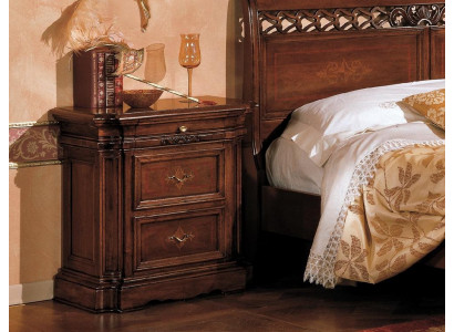 Table de chevet Armoire Armoires Mobilier de chambre à coucher Italie Tables de chevet Table d'appoint
