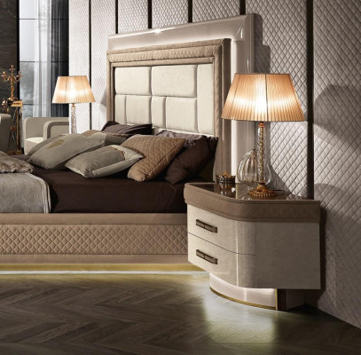Lit Table de chevet Commode Ensemble de chambre Design Luxe Complet Italie neuf de 7 pièces.