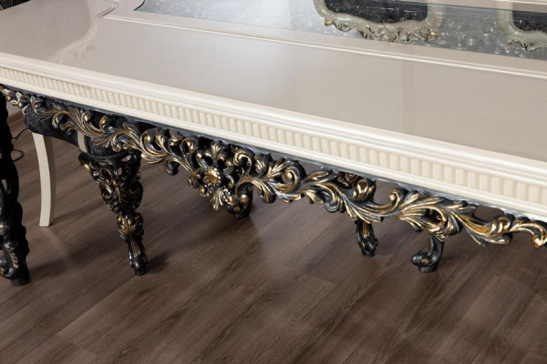 Table a manger de luxe Tables baroques Table de salle a manger Meubles classiques Tables de salle a manger