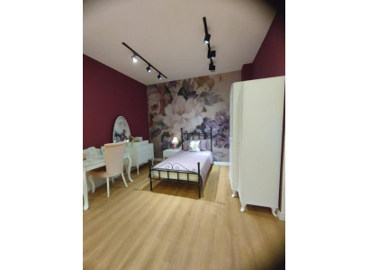Salle de jeux pour enfants Ensemble complet de chambre de jeunes Armoire Commode Bureau neuf
