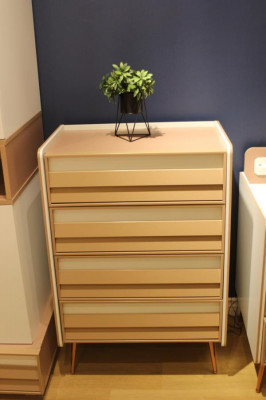 Commode moderne avec 2 tiroirs, Designer de meubles, Chambre enfant, neuf.