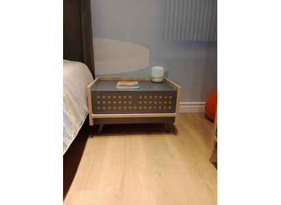 Table de chevet pour enfants de style noble, meuble design pour enfants, tables consoles pour la chambre d'enfants, gris.