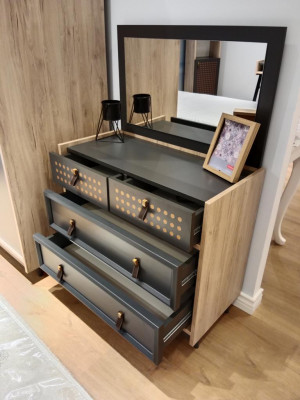 meuble de rangement avec miroir de design exclusif, commode de chambre à coucher de design armoire