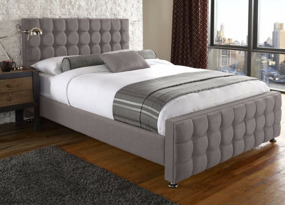 Lit double Chesterfield gris anglais, lits de chambre à coucher de designer