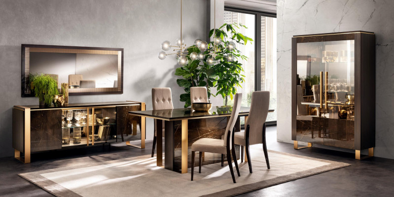 Chaises de table à manger commode 8 pièces. Ensemble de salle à manger Groupe Suite Table arredoclassic