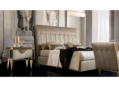 Lit 2x Table de chevet 3 pièces Ensemble de chambre à coucher Designer Lits de luxe complet pour hôtel