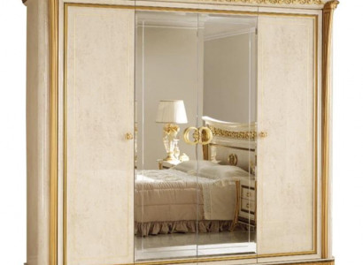 Armoire à vêtements de designer Arredoclassic à finition brillante Meubles de chambre à coucher.