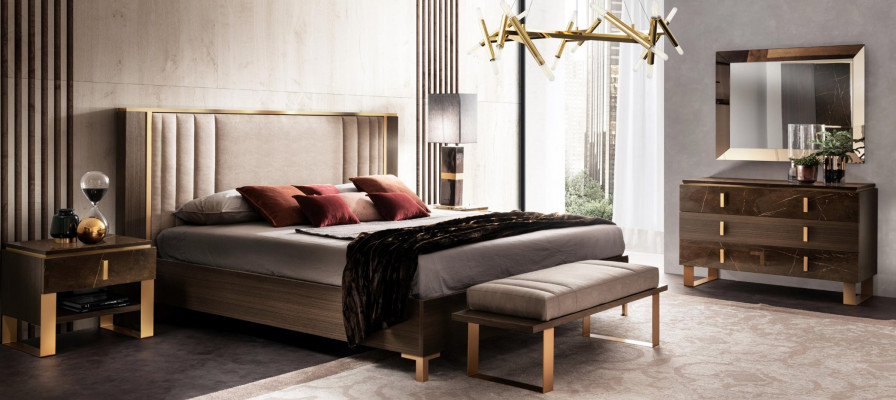 Chambre à coucher design 6 pièces. Ensemble complet Lit Table de chevet Commode Arredoclassic