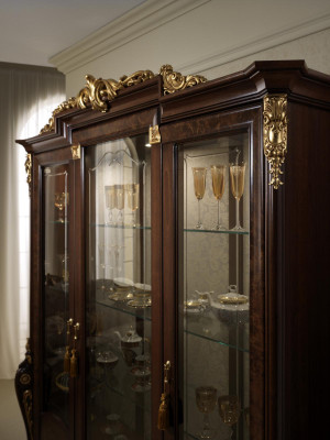 Vitrine de luxe Mobilier de salon Armoire Vitrines en verre Armoires design Commodes