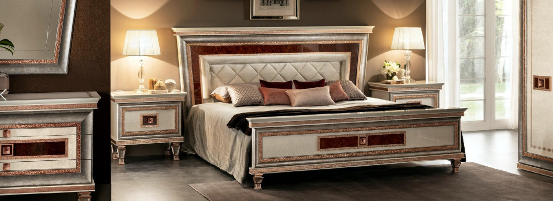 Meuble de chambre de luxe Lit 2x Table de chevet Ensemble Lits Hôtel Arredoclassic 3 pièces.