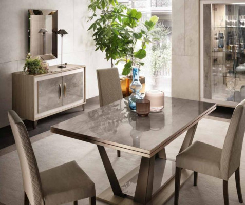 Ensemble complet Table à manger 4 chaises Salle à manger Groupe Ess Suite Tables de table 5 pièces