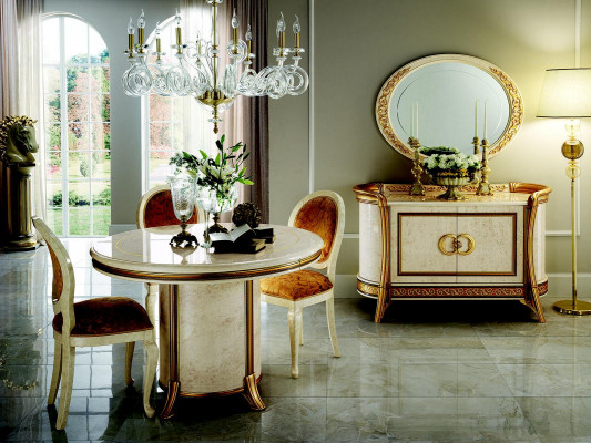 Table de salle à manger, table ronde, table design, baroque, rococo, classique, art nouveau, antique.