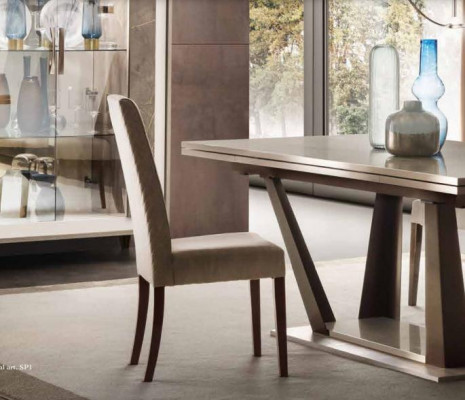 Meubles de style italien pour fauteuils à dossier à revêtement textile pour 1 place en chaise.