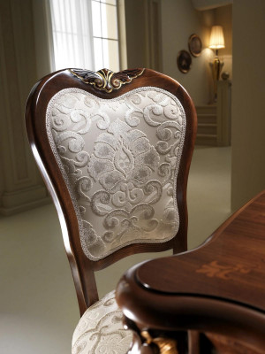 Chaise de designer Fauteuil de luxe Chaises rembourrées 1x Fauteuil Salon Salle à manger Textile