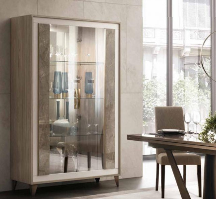 Ziegenbrustvitrine Kommodenvitrine Kommoden Vitrine Glas Designer Kleiderschränke Schränke