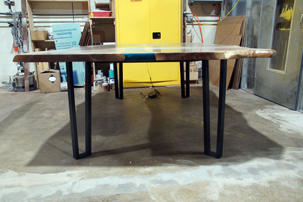 Table Table à manger Tables en résine époxy Design massif en époxy Meubles 240x100 Bois véritable