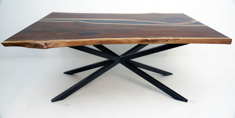 Table en résine époxy sur mesure, Rivière en résine époxy, bois véritable. Prix des tables au mètre carré 1