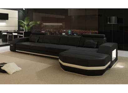 Détendez-vous avec style. Nouveau canapé d'angle en L avec revêtement en cuir de qualité premium.