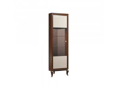Une armoire de luxe élégante en verre, des vitrines classiques pour le salon.