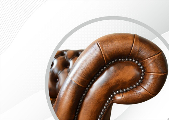Canapé Chesterfield marron en cuir pour 4 personnes