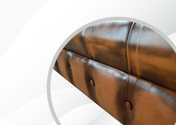 Canapé Chesterfield marron en cuir pour 4 personnes
