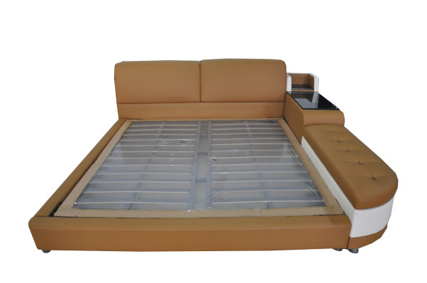 Lit rembourré de designer pour la chambre à coucher fabriqué à partir de matériaux de haute qualité